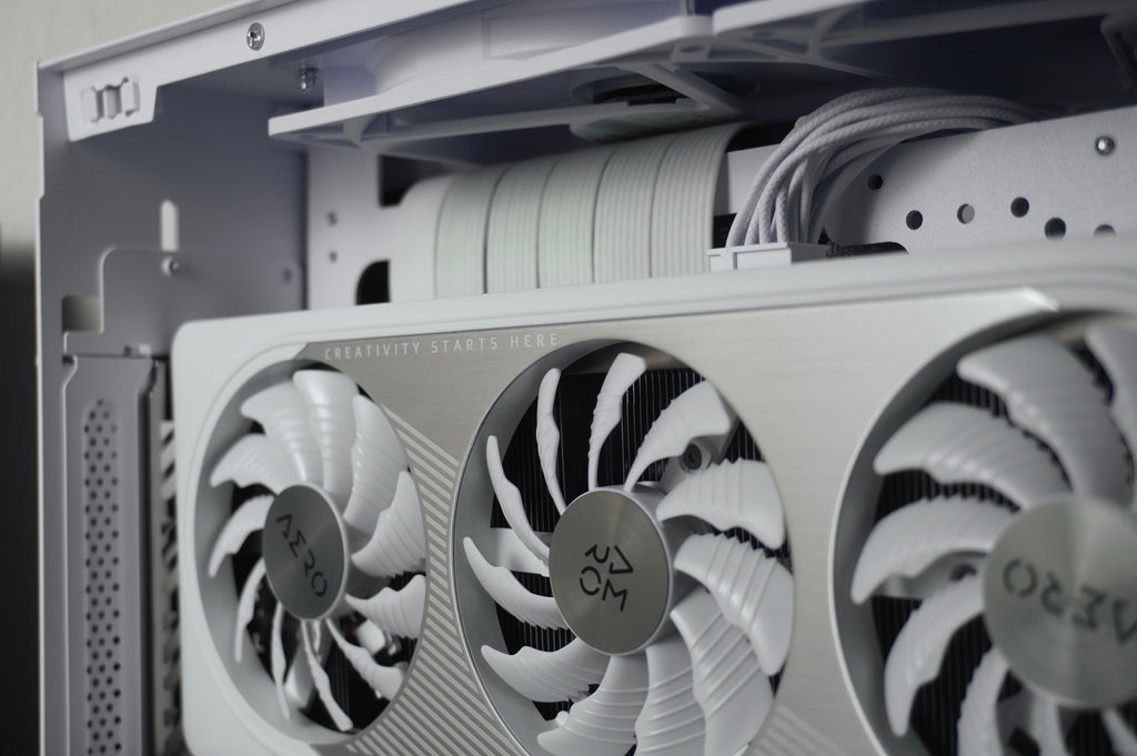 White Mini-ITX Gaming PC | RTX 4060 8GB, 1TB SSD, Ryzen 5 5500, 16GB DDR4-3200